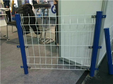 三角折彎護(hù)欄 (6) 三角折彎護(hù)欄 (6)